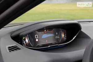 «Розумний» кокпіт Peugeot i-Cockpit